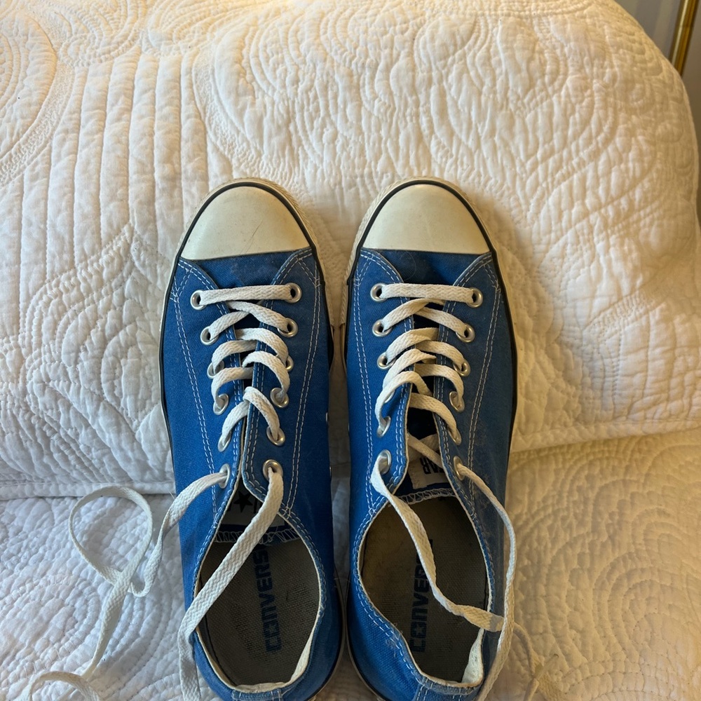 Converse Chuck Taylor Low Top Blue Sneakers - Picture 3 of 5